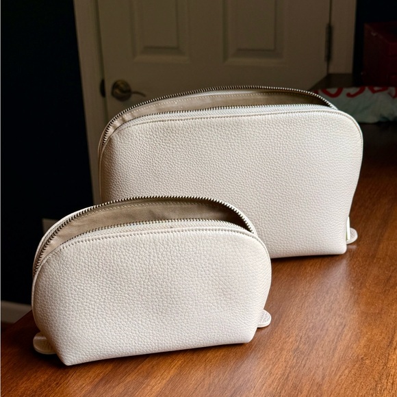 Cuyana Leather Bathroom and Makeup Bags - Picture 7 of 7
